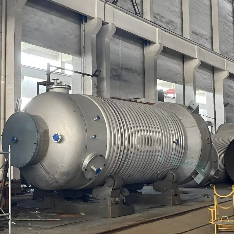 เรือปฏิกรณ์ที่ทนต่อการกัดกร่อนเรียงรายไปด้วย PTFE